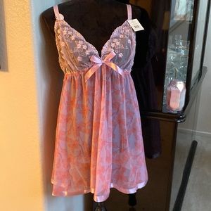 NWT Lilac flowers sleep wear